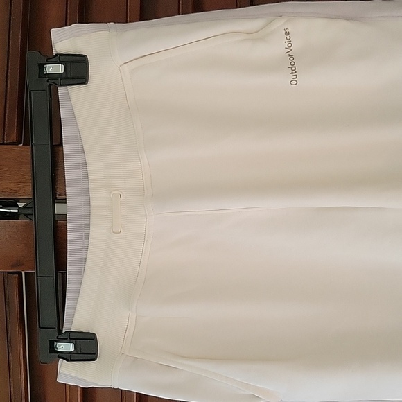 Outdoor Voices White and Gray Cotton Sweatpants Relaxed Fit Tapered Cuffs Medium - Picture 2 of 8